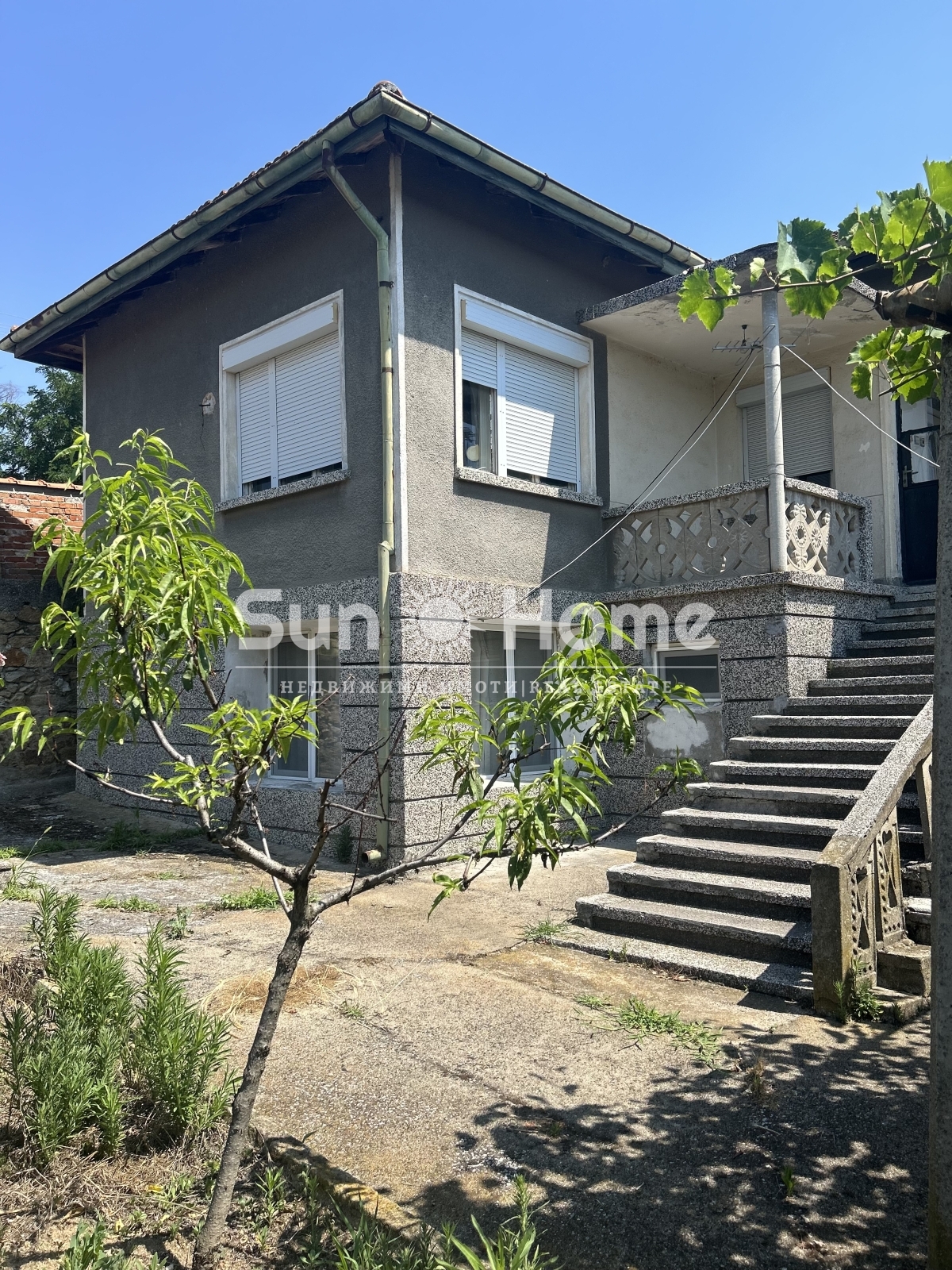 Geniş tamamlanmış 6 odalı ev ve büyük bahçe, Bulgarin köyü, Haskovo