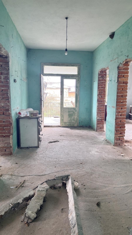 Haskovo ili, Mezek köyünde satılık ev