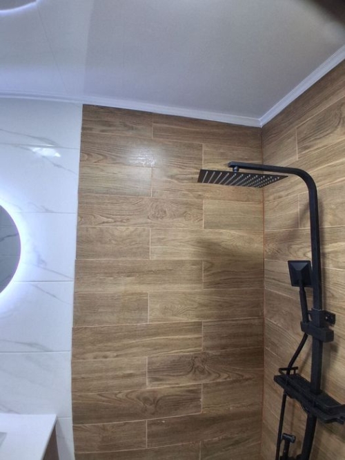 Dimitrovgrad şehrinde üç katlı ev