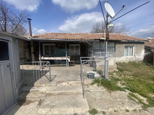 Rayıkköy köyü evi