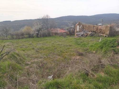 Haskovo, s. Kostur, Zum Verkauf