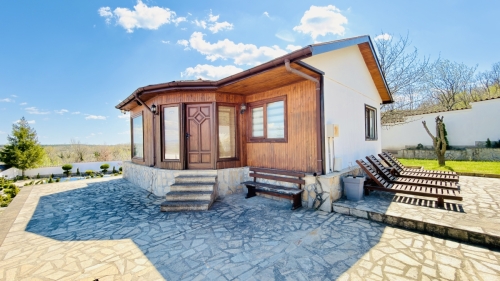 Haskovo, s. Mezek, For rent