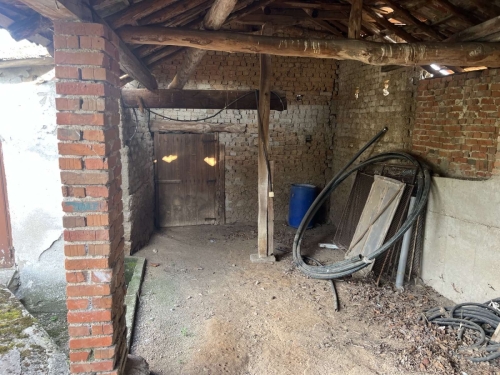Geniş tamamlanmış 6 odalı ev ve büyük bahçe, Bulgarin köyü, Haskovo