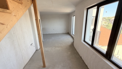 Svilengrad'da dubleks. Otoparklı yeni inşaat, 82.71 m².