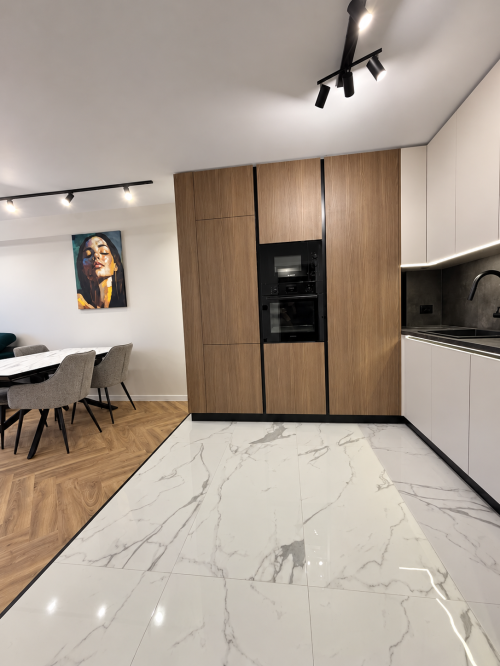 Luxury two-bedroom apartment in Svilengrad - new construction, 97.85 sq.m, floor 2, with access control and amenities nearby.