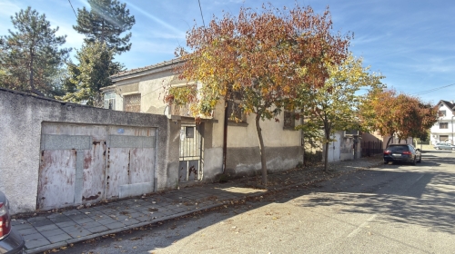 Хасково, гр. Харманли, ПРОДАВА